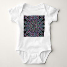 Costume de bébé avec mandala 2
