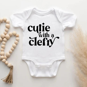 Body Cutie avec une jupe de bébé propre