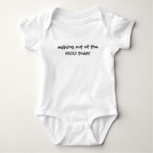 Décharger la chemise en quittant la NICU
