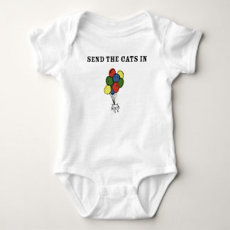 Body Envoyez les chats dans le T-shirt