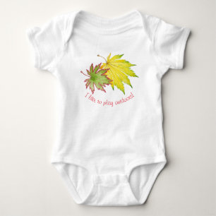 Body Érable japonais sur une combinaison bébé