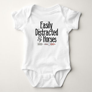 Body facilement distrait par les chevaux