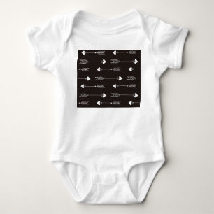Body Flèches, coeurs, motif vintage abstrait.