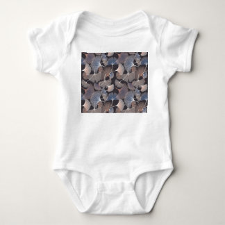 Body Ginkgo feuilles : élégant motif naturel.