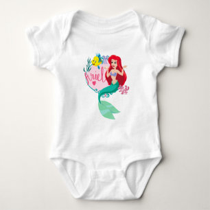 Body Graphique Ariel Avec Le Nom Du Fond