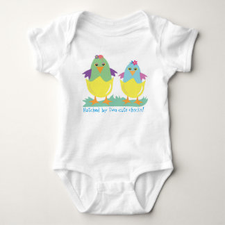Body Haché par deux poussins mignons