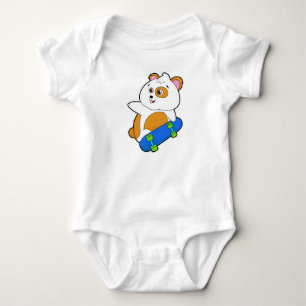 Body Hamster en patinage avec skateboard