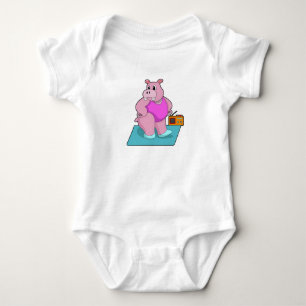 Body Hippo at Fitness with Radio.PNG