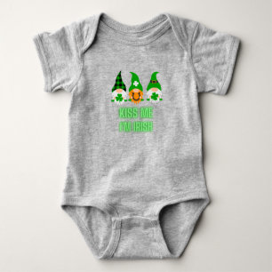 Body Kiss Me Je suis Irlandais St. Patrick's Day Gnome 