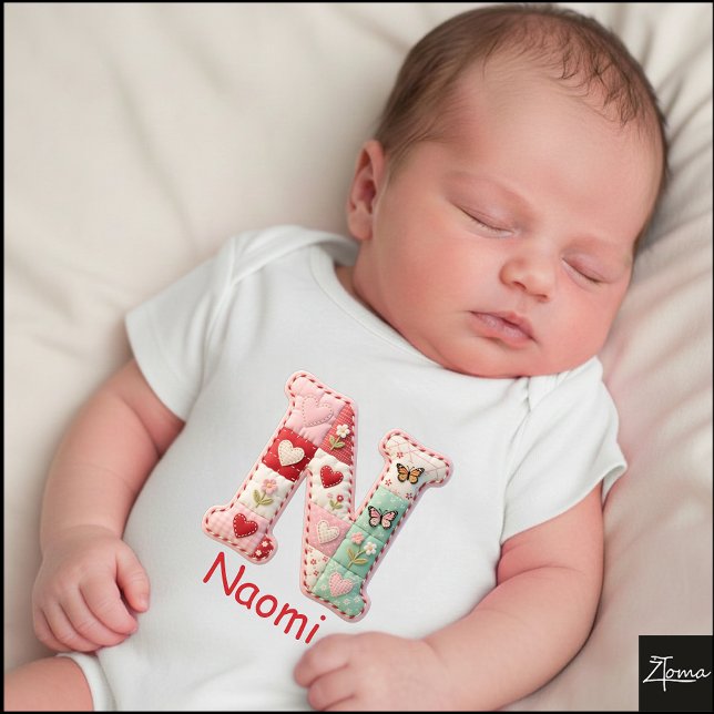 Body Lettre N initiale en patchwork matelassé pour la n (This is a sample design. There are several models to choose from, with the name and color changed.)