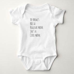 Body Ma mère n'est pas une mère ordinaire, elle est une