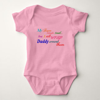 Body mes doigts peuvent être petits mais j'enveloppe