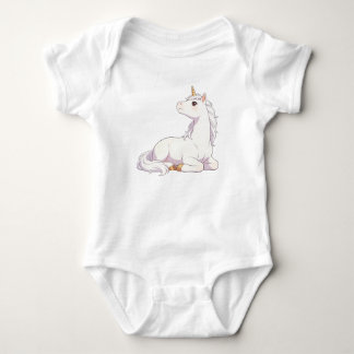 Body Mignon licorne blanche pure allongée regardant ver