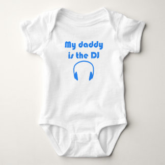 Body Mon Papa Est Le DJ