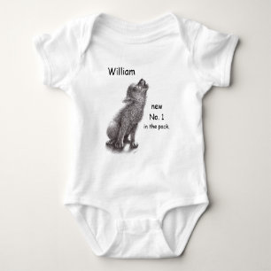 Body Nouveau loup dans le pack hurlant loup