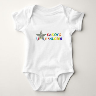 Body Petit bébé du soldat du papa