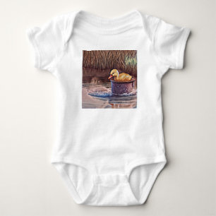 Body Petit Canard Jaune Jouant Dans Le Seau