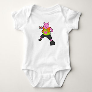 Body Pig at Handball player avec Handball