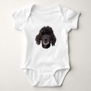 Body Portrait d'un caniche noir