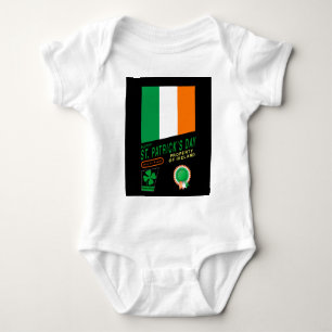 Body St. Patrick's Day Retro Design avec le drapeau de