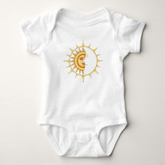 Body This adorable baby bodysuit