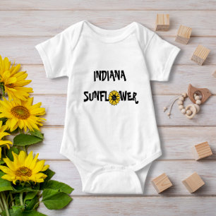 Body Typographie mignonne Indiana Sunflower Nom du bébé