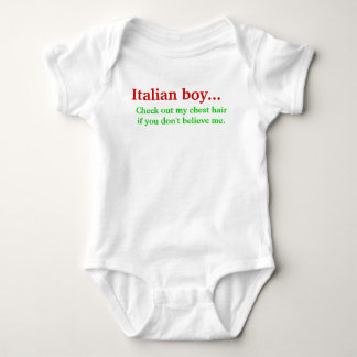 Body Un garçon italien... Regardez mes cheveux de poitr