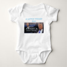 Un petit costume de bébé pour fan de Trump