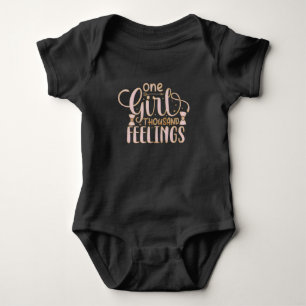 Body Une fille Mille sentiments Bébé Bodysuit