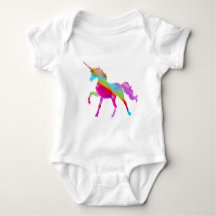 Unicorne de danse de l'arc-en-ciel brillant