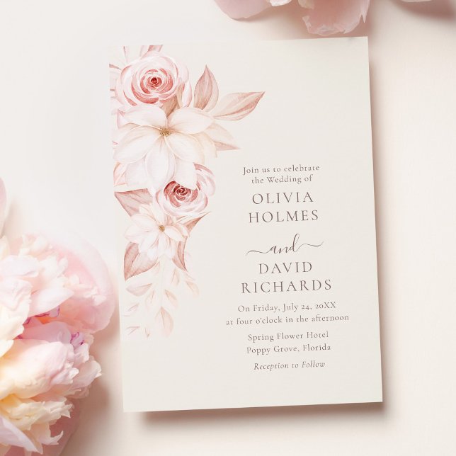Bohème Beige et rose Roses Faire-part de mariage (Bohemian Beige and Pink Roses Wedding Invitation on pastel pink table with pink roses.)