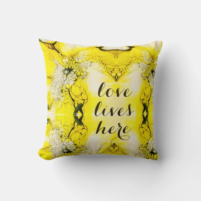 BOHÉMIEN BOUTTERFLY JAUNE NOIR LACINGThrow Coussin (Recto)