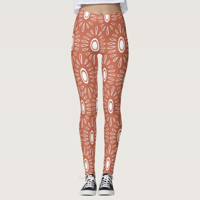 Boho Chic Flowers: Modern Seamless Design Leggings (Front)