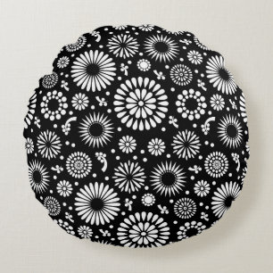 Boho flowers Black and White vector floral pattern Round Pillow