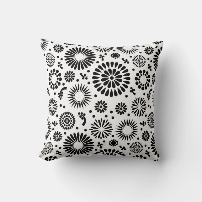 Boho flowers Black and White vector floral pattern Throw Pillow (Front)