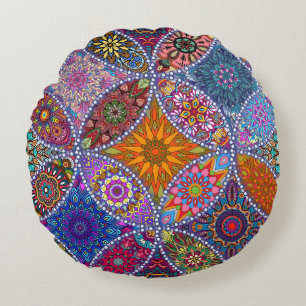 Boho Mandala Quilt Pattern Colourful Hippie Style Round Pillow