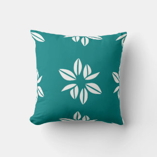 Boho Wildflower Garden Seamless Pattern Throw Pillow