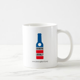 Boire libéralement de la tasse