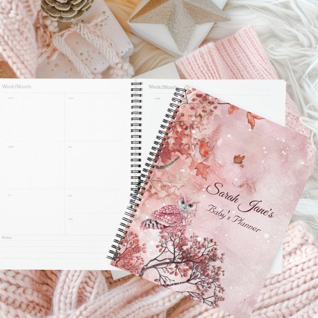 Bois d'hiver rose moderne Baby's (Pink Woodland Babys Planner)