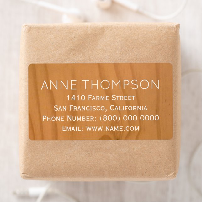 bois rustique faux clair avec nom (En situation)