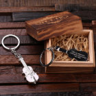 Boîte cadeau et Porte - clé unique en acier violon