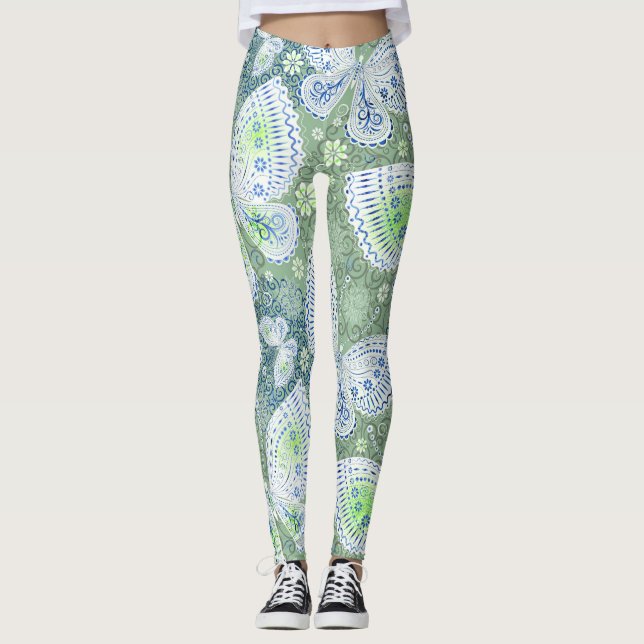 Bold & Beautiful – Stylish Printed Leggings (Front)