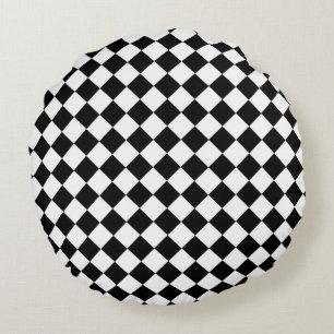Bold Black and White Chevron Pattern Classic Round Pillow