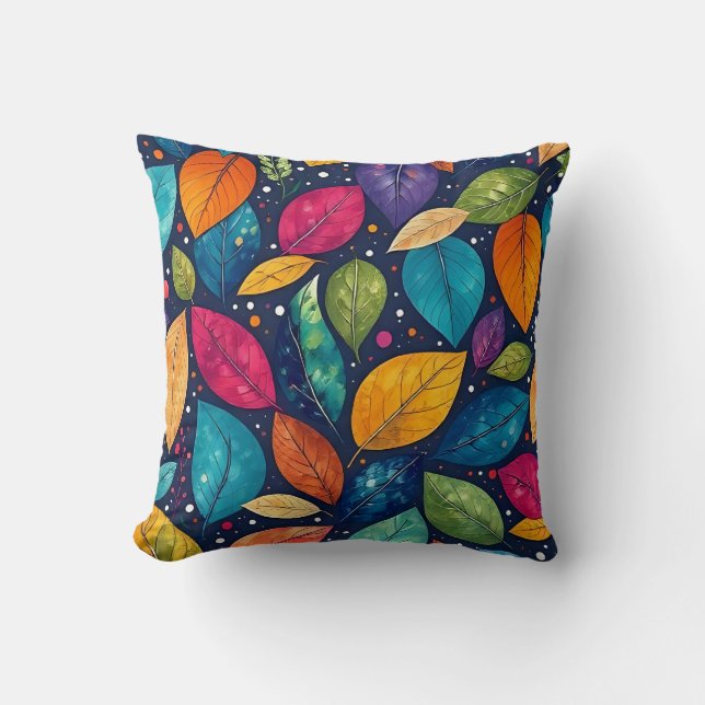Bold Leaf Design Throw Pillow (Front)