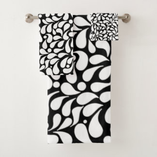Bold modern white flowers on black background bath towel set