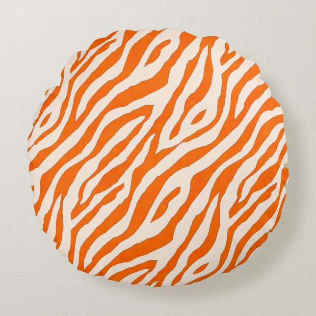 Bold Orange Tiger Stripe Pattern Round Pillow (Front)
