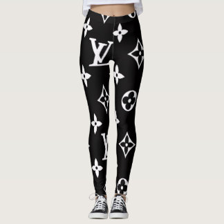 Bold Prints, Soft Fits – Leggings on Sale Now!
