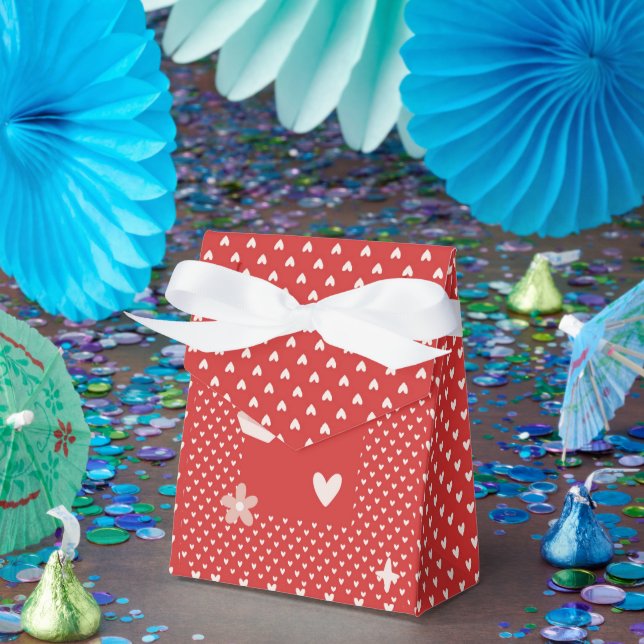 Bold Red Heart Love Design – Perfect for Custom Gi Favor Box (Party)