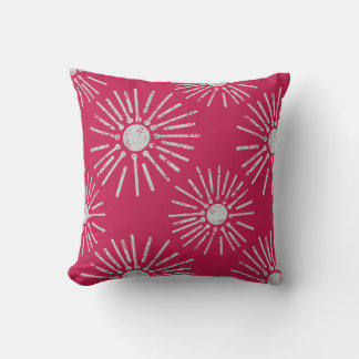 Bold Retro Sunburst Pattern in Deep Pink Throw Pillow