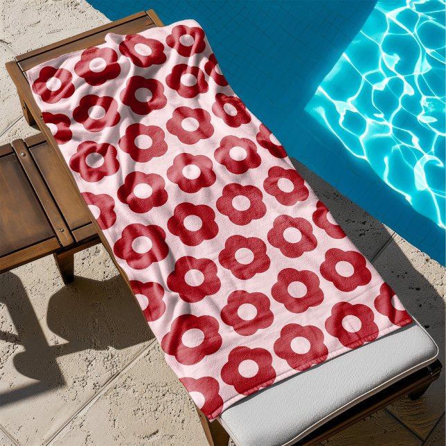 Bold Summer Pink and Red Floral Pattern Retro Bath Towel (cute red pink floral bath towel)